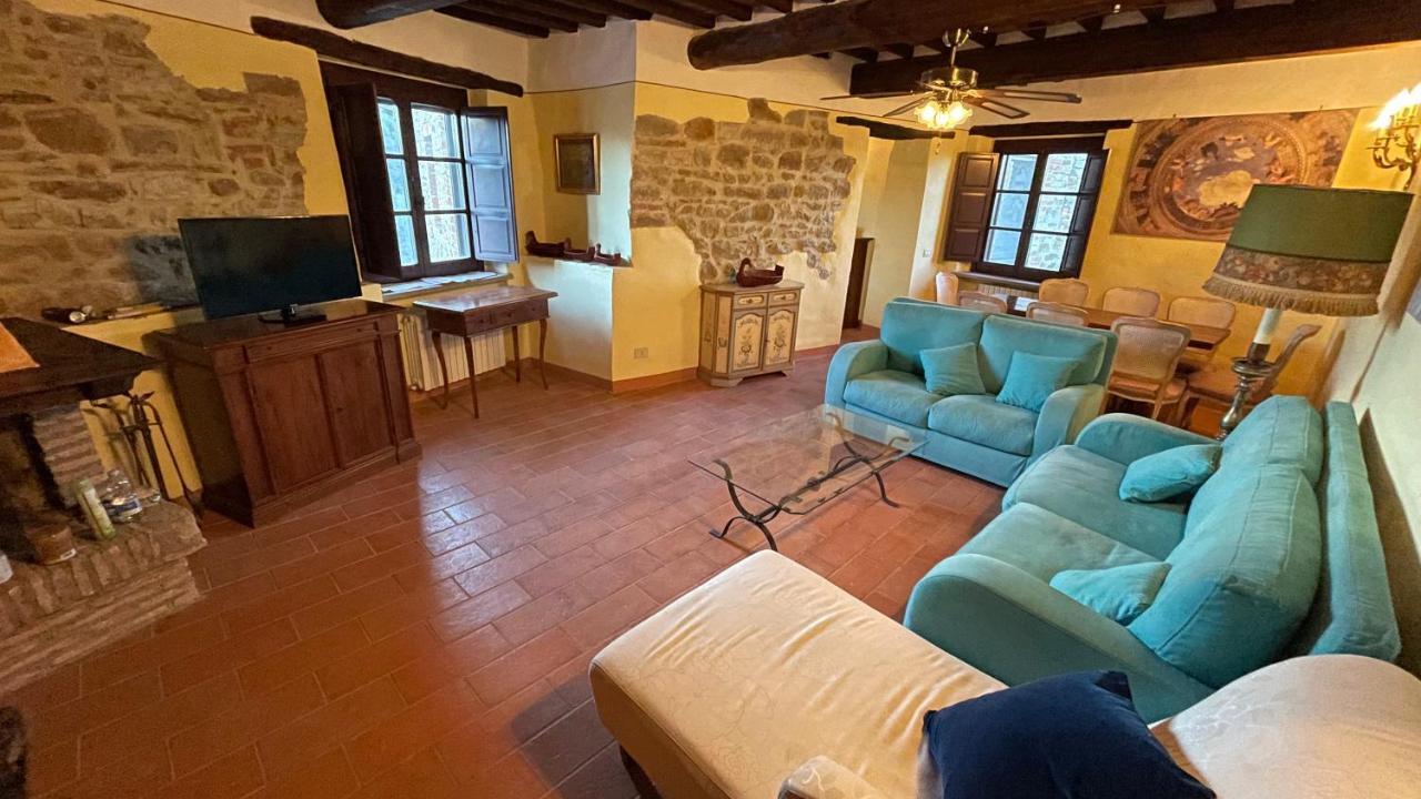 Castello Di Gaiche Apartment Collebaldo Екстериор снимка