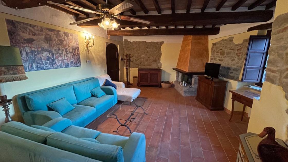 Castello Di Gaiche Apartment Collebaldo Екстериор снимка
